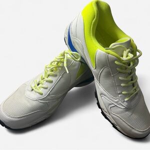 Amazon White and Neon Yellow Men's Athletic Shoes 10